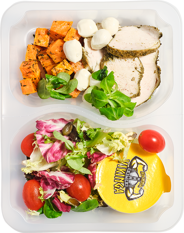 Active pro - Sałatka z grillowanym kurczakiem, mini mozzarelą, batatem, pomidorkami i pestkami dyni, winegret cytrusowy